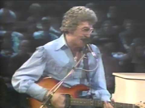 Carl Perkins, George Harrison, Eric Clapton - Medley - 9/9/1985 - Capitol Theatre (Official)