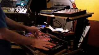 Passe-Partout - CHANSON LES BEAUX LÉGUMES - REMIX2008 Muzik 4 Machines LIVE