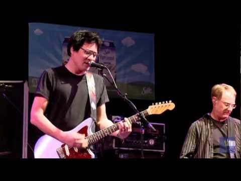 Big Head Todd and the Monsters - "Rocksteady" (eTown webisode 154)