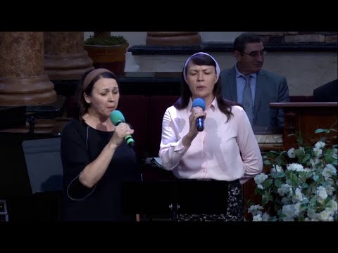 Surorile Ciui...Cand suspin in clipe grele