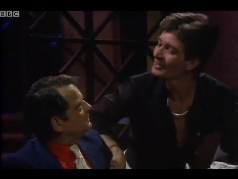 Del Pulls a Couple of 'Birds' - Only Fools and Horses - BBC