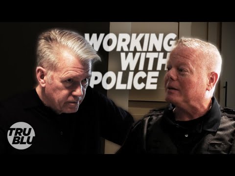 Free Compilation Episode - Takedown with Chris Hansen - Top Officer Moments