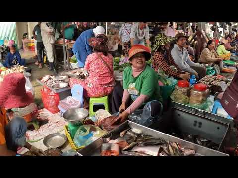 The Biggest Fish Market in Phnom Penh, Cambodia- Very Freshness Food, Friendly People 