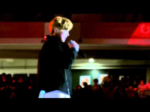 [121211] Super Asia Showcase - EXO-M What Is Love (Luhan Focus)