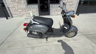 1-Mile 2005 Yamaha Vino 125 Walk Around Part Two