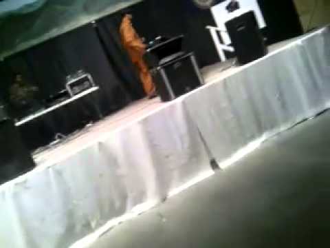 t Ski Valley live at Expo