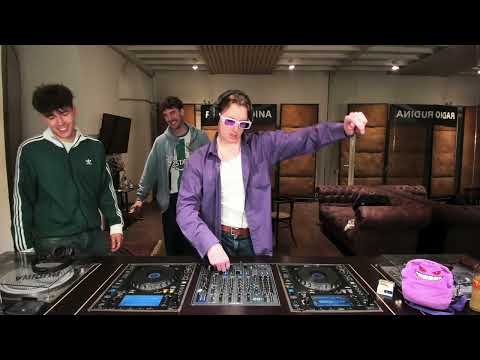 Vagabund B2B Prossowski | Radio Rudina