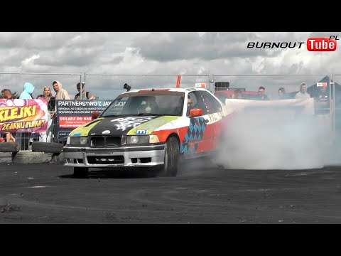 Upalanie i zarżnięcie silnika - BMW E36 320 "BMW CHEŁMŻA" - XXVII Ogólnopolski Zlot BMW Toruń 2025