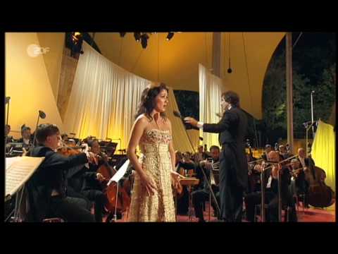 Netrebko Marguerite aria from Faust Gounod
