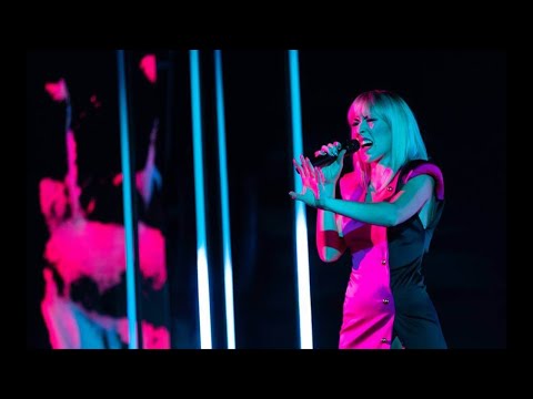 Notizie calde: X Factor 12: Naomi canta Crisi Metropolitana di Giuni Russo e Battiato [Video]