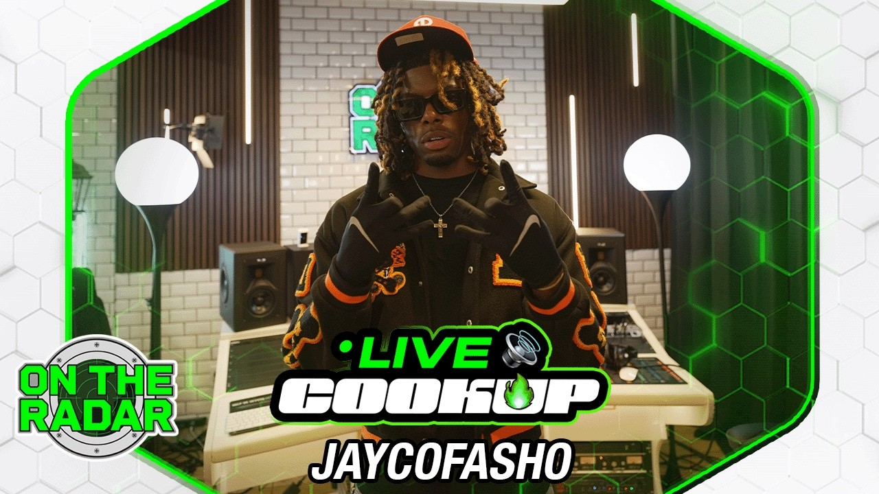 Jayco Makes a SPOOKY Halloween Trap Beat From Scratch! 🎃🔥