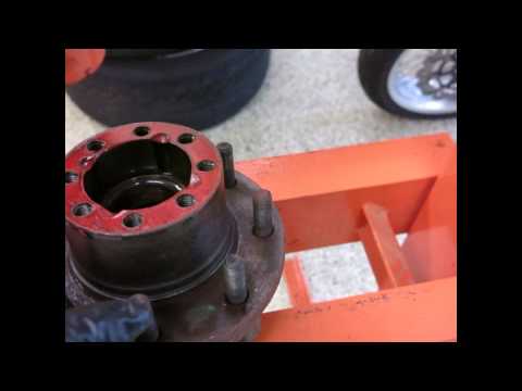 A simple and cheaper way to remove the axle seal from 14 Bolt and similar full floating axle hubs