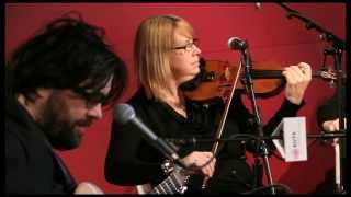 Bob Schneider - "Love Is Everywhere" ft. Tosca Strings