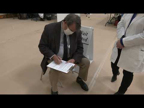 CE George Latimer Receives Covid-19 Vaccination