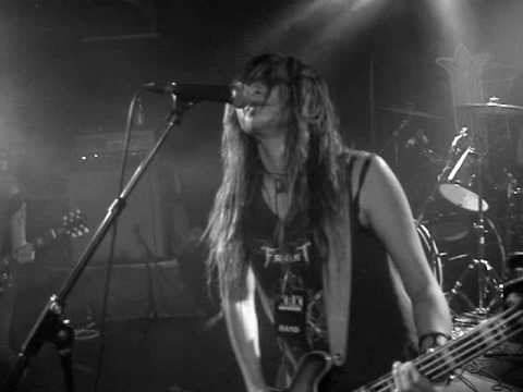 Gallhammer - Killed By The Queen Live @ Henrys Pub