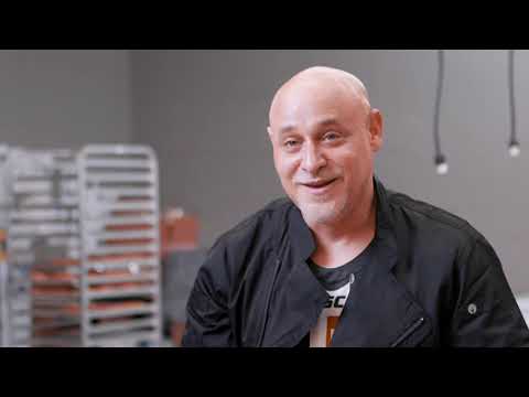 Jay Jay Wolfpie at Aussie Pies and Sausages