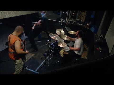 Blitzkrieg Boyz - Blitzkrieg Boyz - Young, Dumb & Full Of Cum (Drum video live @Ba