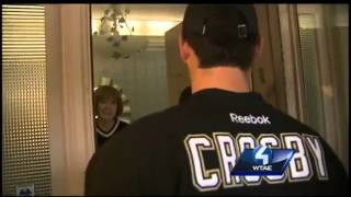 Sidney Crosby Delivers Season Tickets To Penguins Fans Before NHL Season