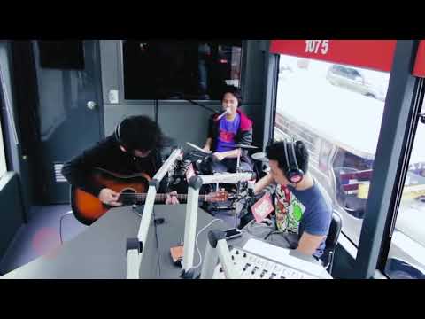 Middle - tj monterde - YouTube