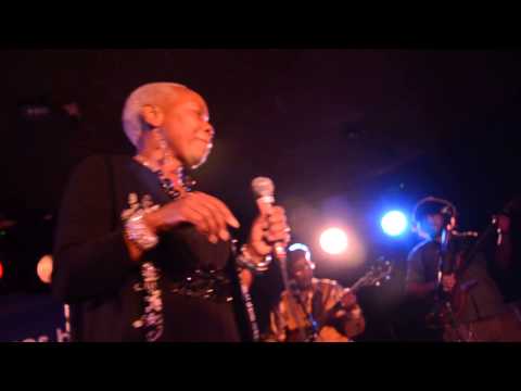 ZAKIYA  HOOKER track1 @ MOD, HASSELT - 12/05/15