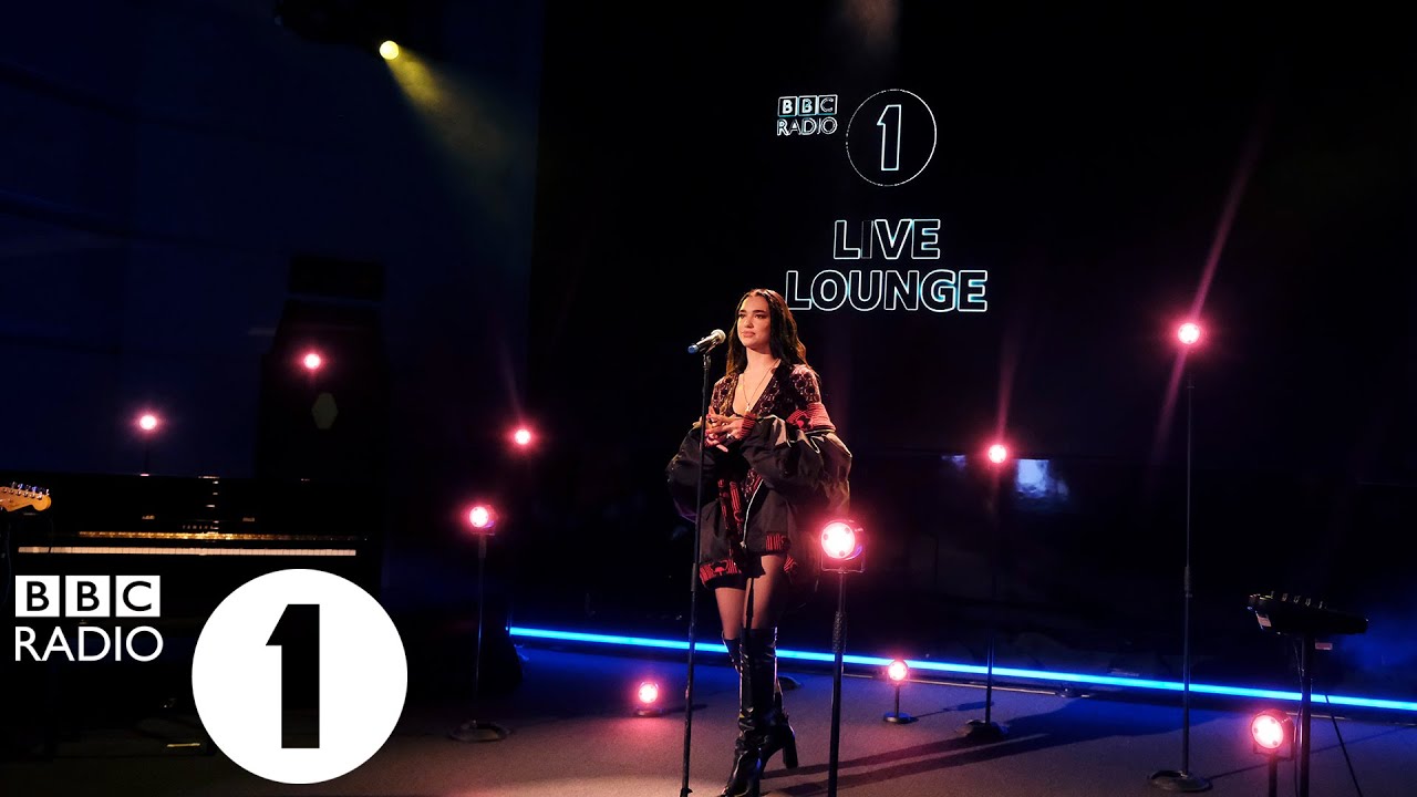 Dua Lipa - We're Good in the Live Lounge