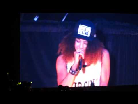 G dragon one of a kind tour Hong Kong 17.05.2013 This Love