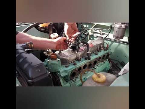 land rover series 3 2 1/4 diesel build part 7. taking the engine out