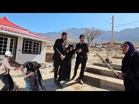 Crossing Boundaries: The First Wife and Trying to Overcome Family Problems