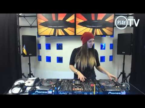 Live @PlayTV 16.10.2014 - Lady