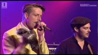 Das Pop   &#39;Underground&#39; // Radio 1 Sessies