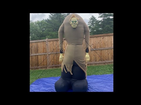 Gemmy 2005 8ft Tall Inflatable Ogre W/ Sound