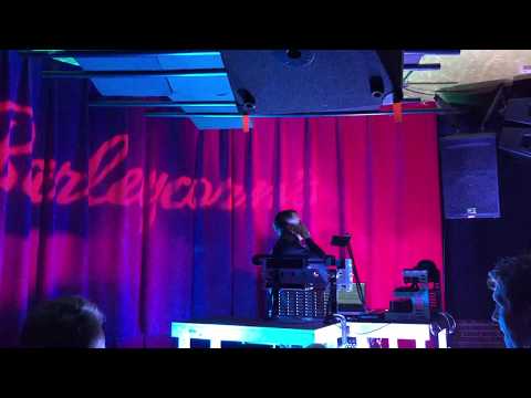 AUTHOR & PUNISHER (live)