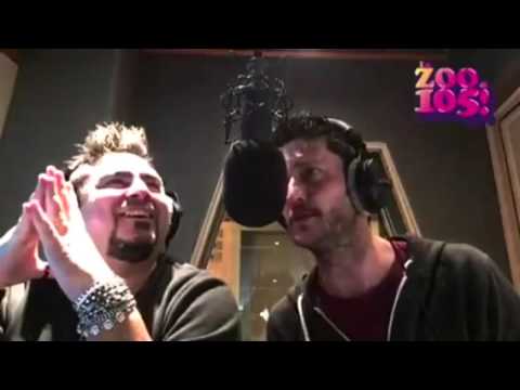 Lo Zoo di 105 - i puglieni, scherzo fantastico a un ostunese (OSTUNI)