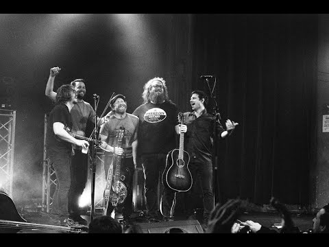 The Lil Smokies - Decades (Live at the Bluebird)