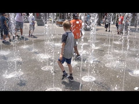 A very hot day in Hollywood