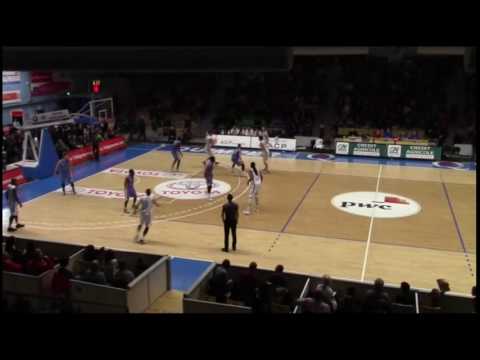 Vyacheslav Bobrov en feu face à SAP Vaucluse