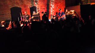 05   The Vandals   And Now We Dance