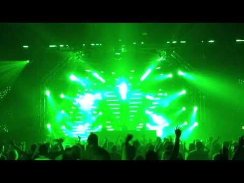 Alexandre Bergheau playing "Colors of Persia" @ ASOT650, Utrecht, 15.03.2014