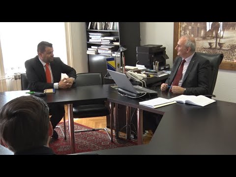 Tešanjska hronika 857 - Ministar Hurtić u posjeti Tešnju