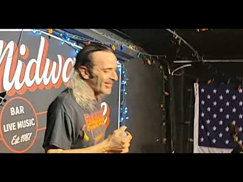 "Cowboys From Hell / Thunderkiss 65" (Pantera / White Zombie Live Metal Band Covers) by Riffted