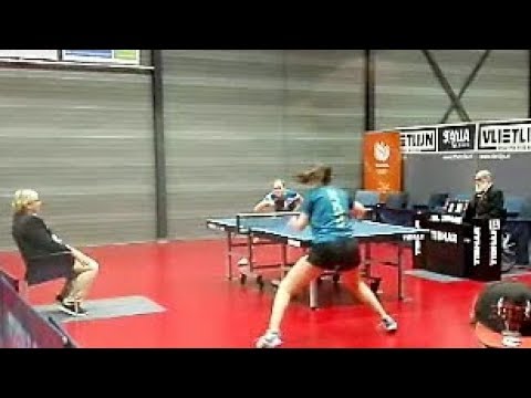 Yoeke Gunsing vs Jacintha de Hoop