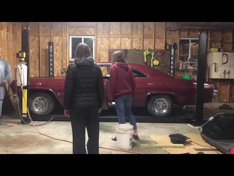 Installation and review of the Tuxedo FP8K-DX-XLT 8,000 pound 4 Post Lift purchased from Home Depot