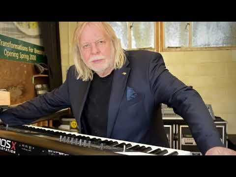 Yes Interviews: 11/6/17 - Rick Wakeman talks about desert island discs, Yes, Bowie & more