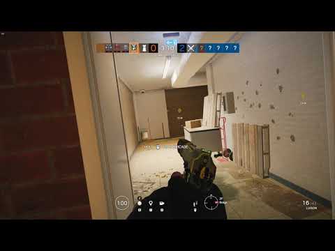 Intense Caveira Casual Clutch