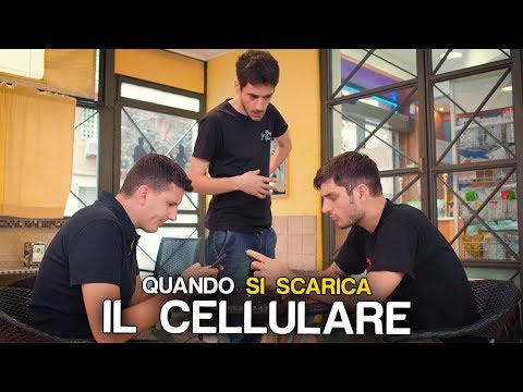 QUANDO SI SCARICA IL Cellulare con Valerio Lundini