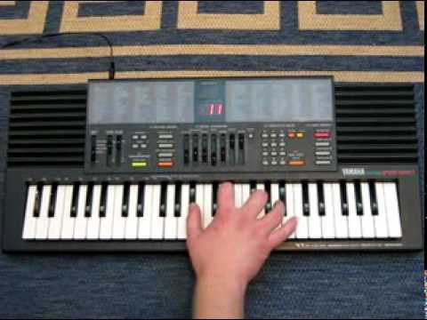Yamaha PSS-390 Keyboard Part 1/2