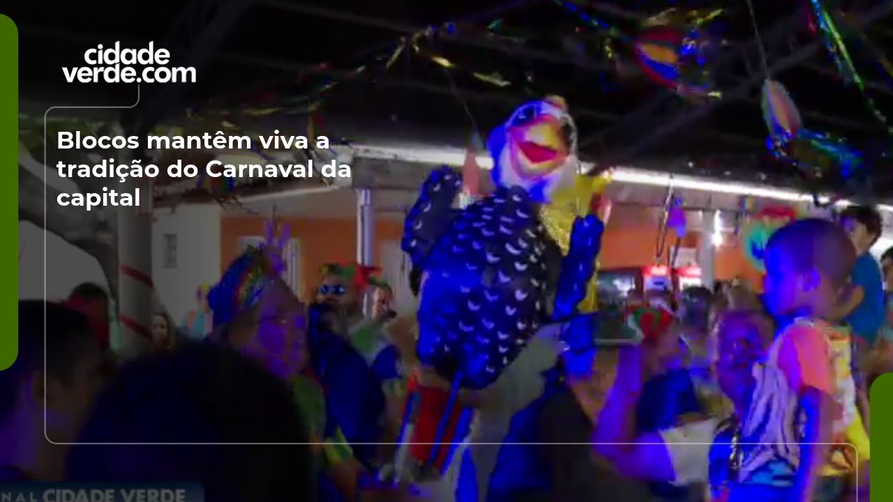 Carnival groups keep the tradition of the capital's Carnival alive.
