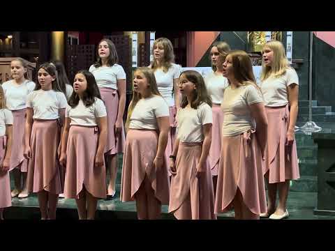 Lipka- Chór Dziecięcy Osiedlowego Domu Kultury Zasole w Oświęcimiu