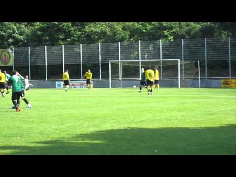 VfB-TV: VfB vs.  DJK Vierlinden  8:4 - Das Tor zum 3:1 von Florian Wilhelm