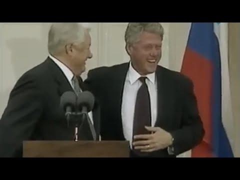 Dyuna - Hello from the big hangover (Yeltsin's Moment of Charm (English subtitles)